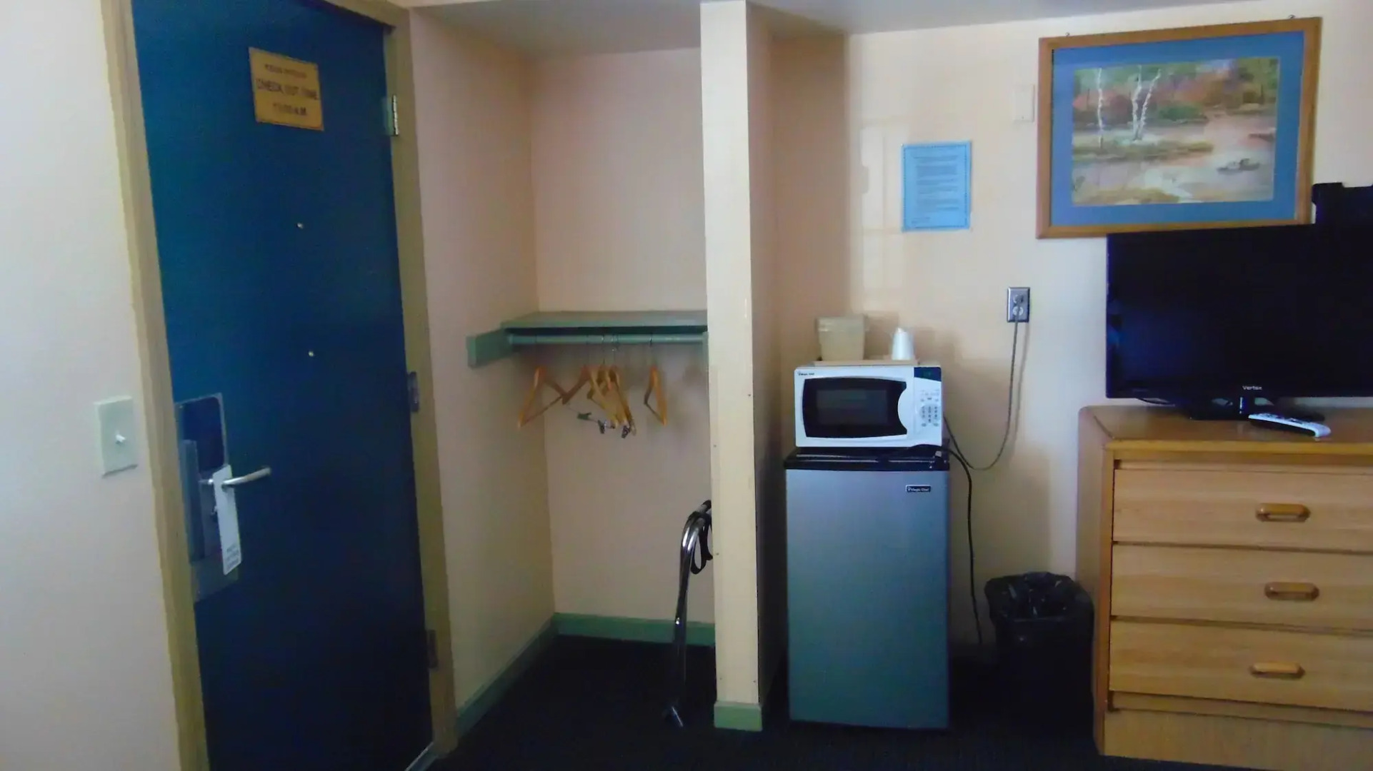 Corcoran Country Inn