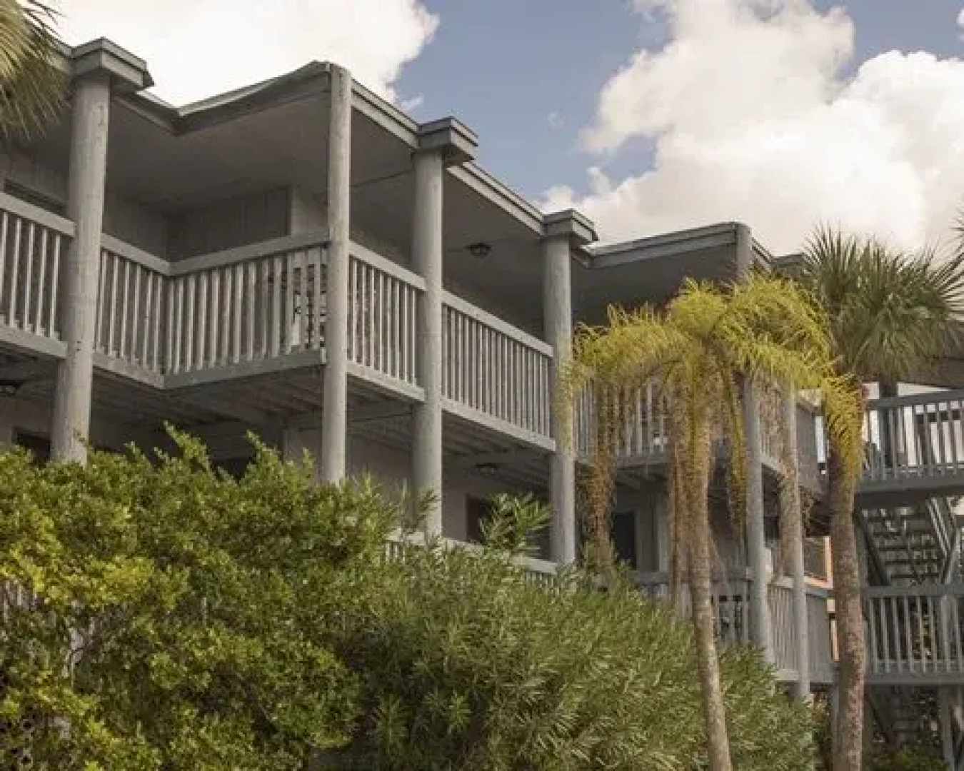 Englewood Beach and Yacht Club - Englewood