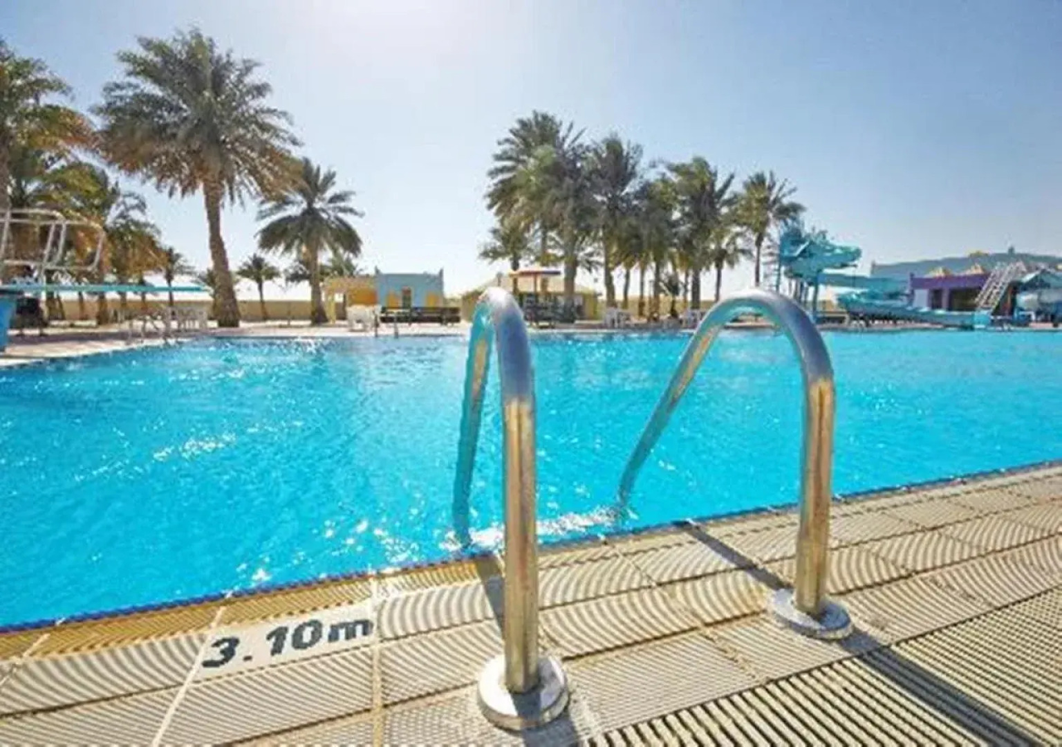 Golden Tulip Dana Bay Resort