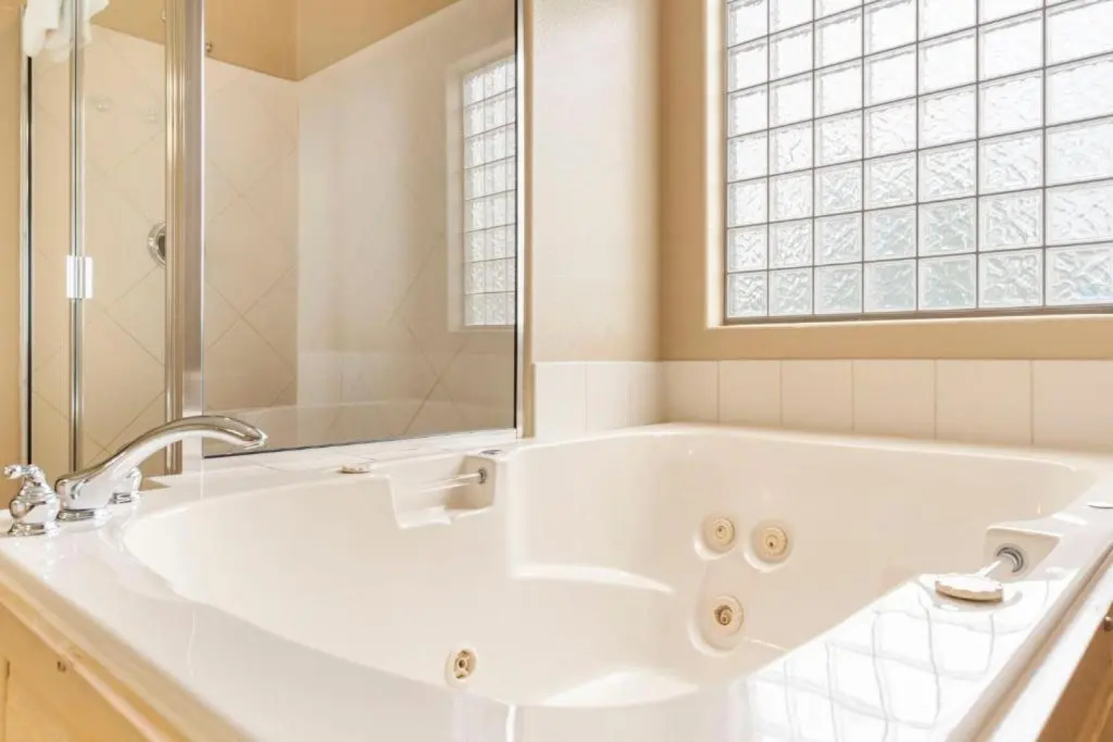 Stonebridge Village - Reeds Spring