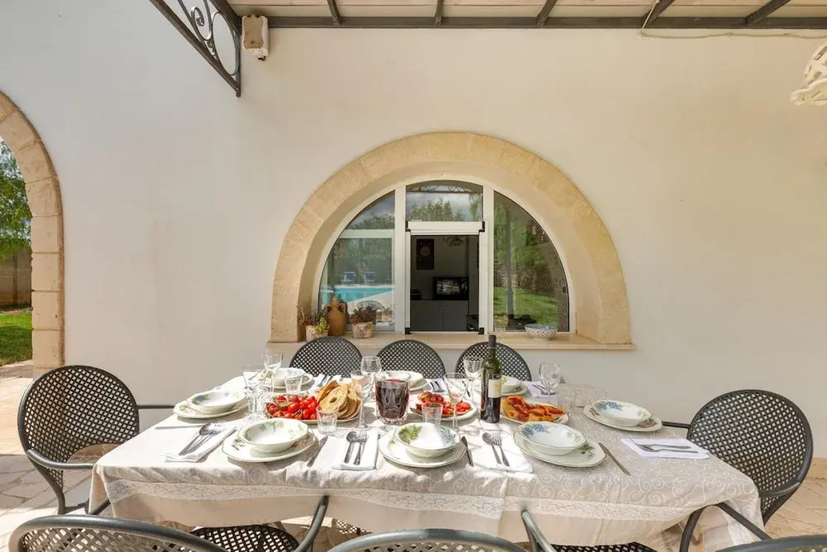 1966 Villa Medici Alla Macchia by Perle di Puglia