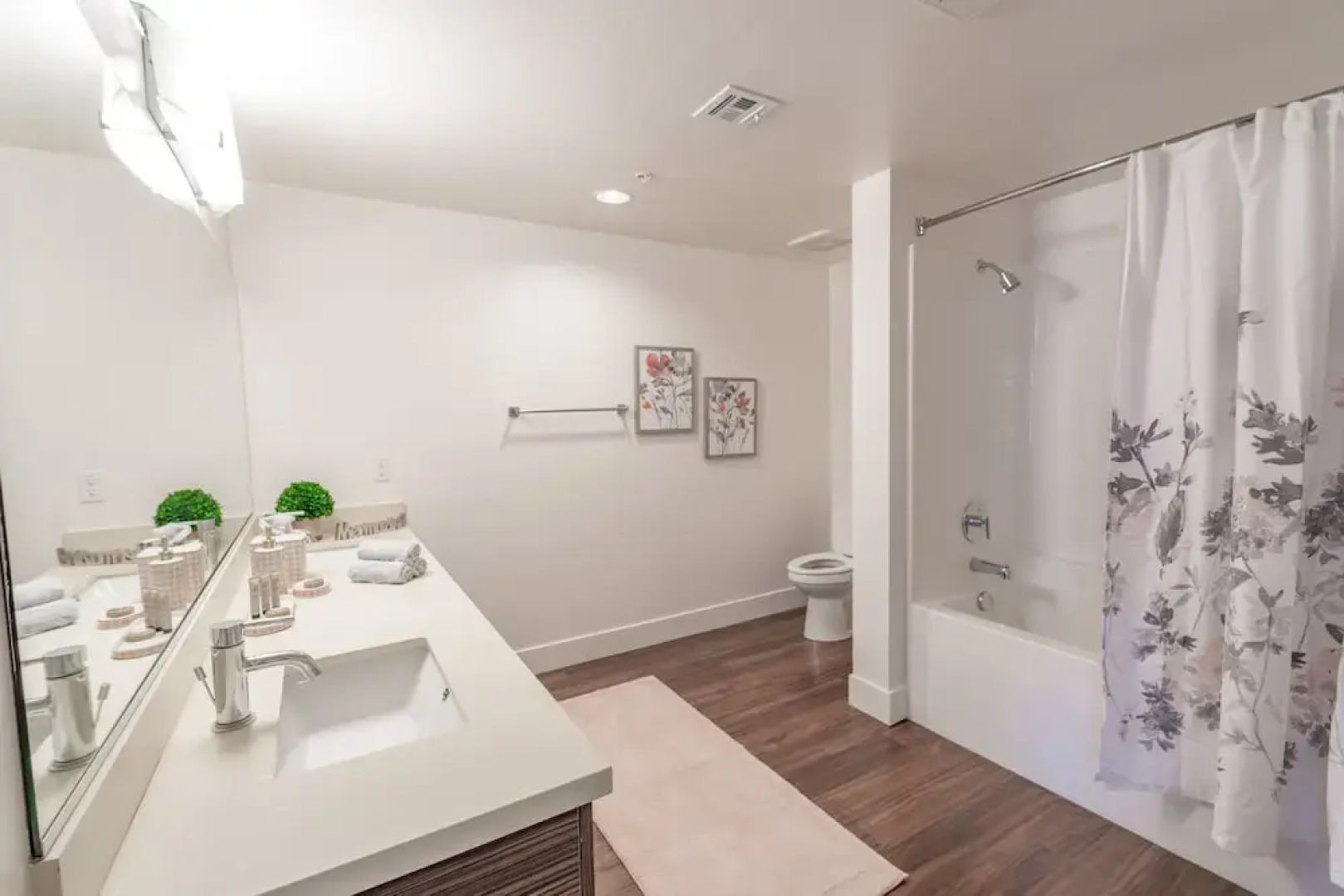 Orange County Luxury Apartments