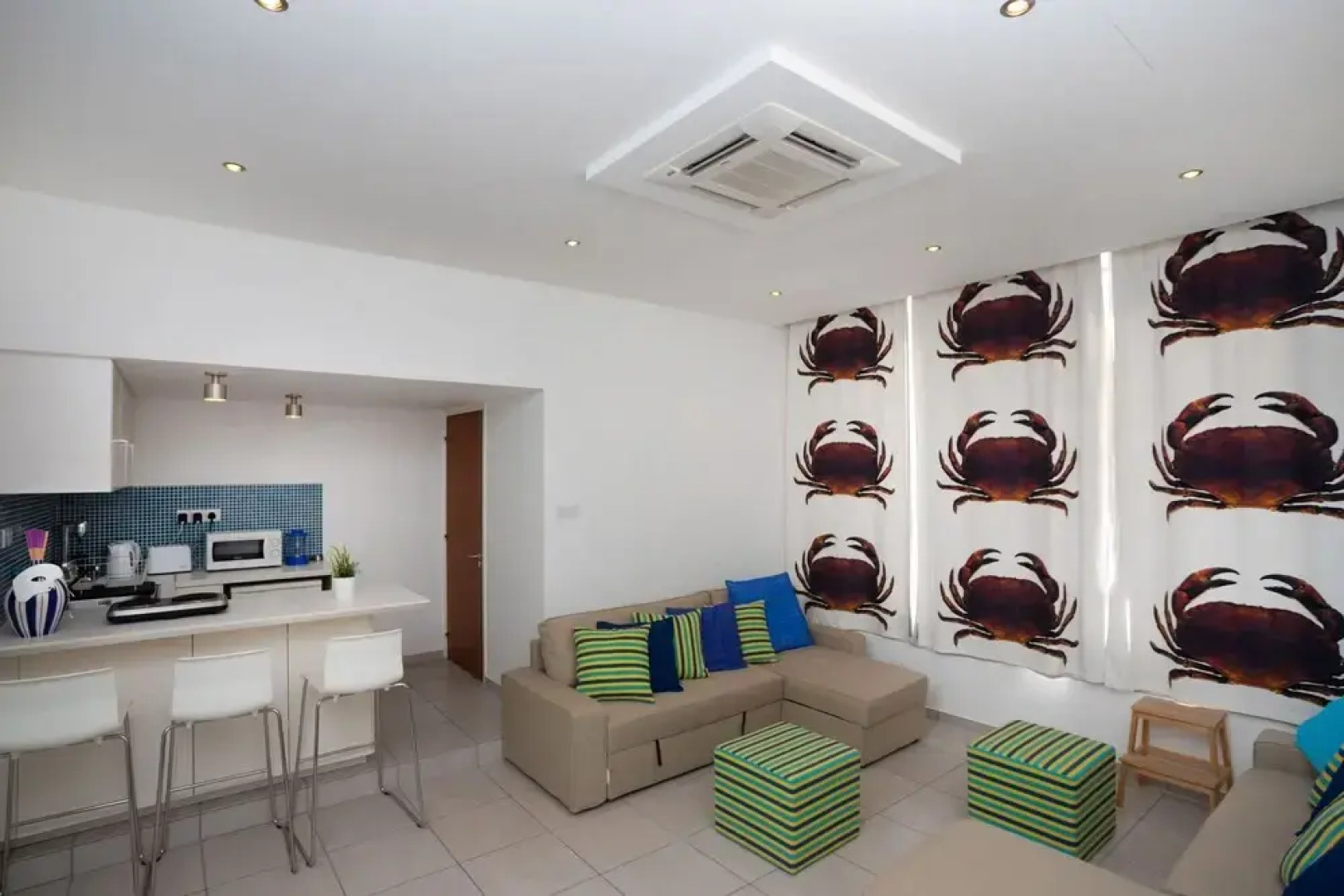 Athenaeum Beachside Studio