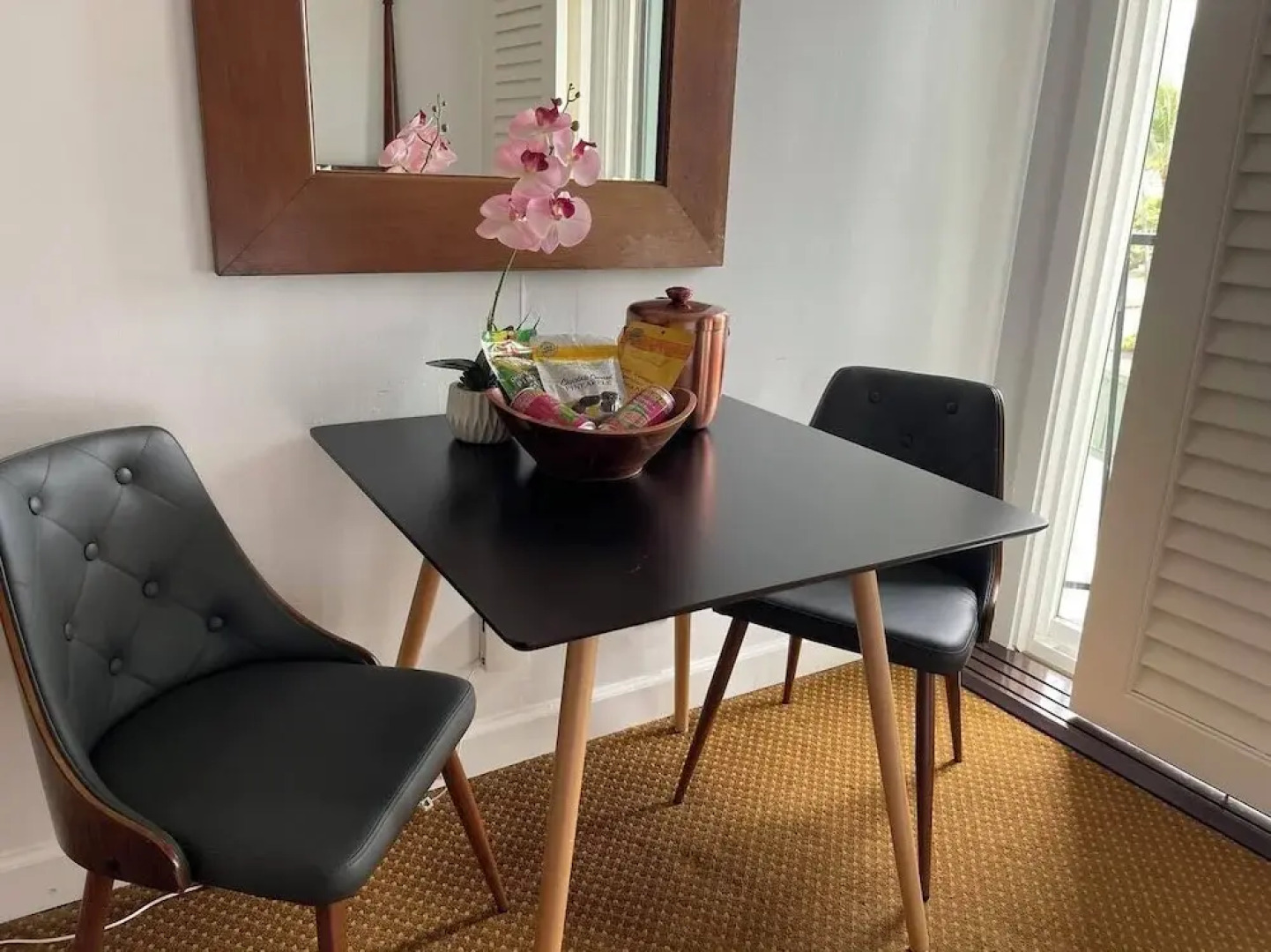 2417 @ Oceanfront Resort Lihue, Kauai Beach Drive