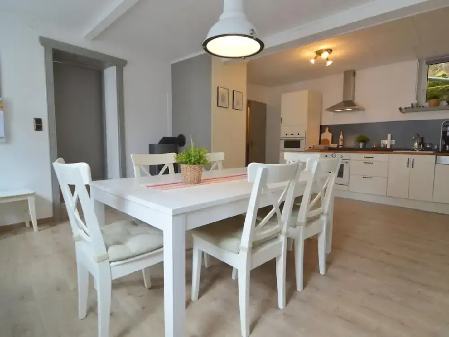 Veltenhaus: Historic Retreat