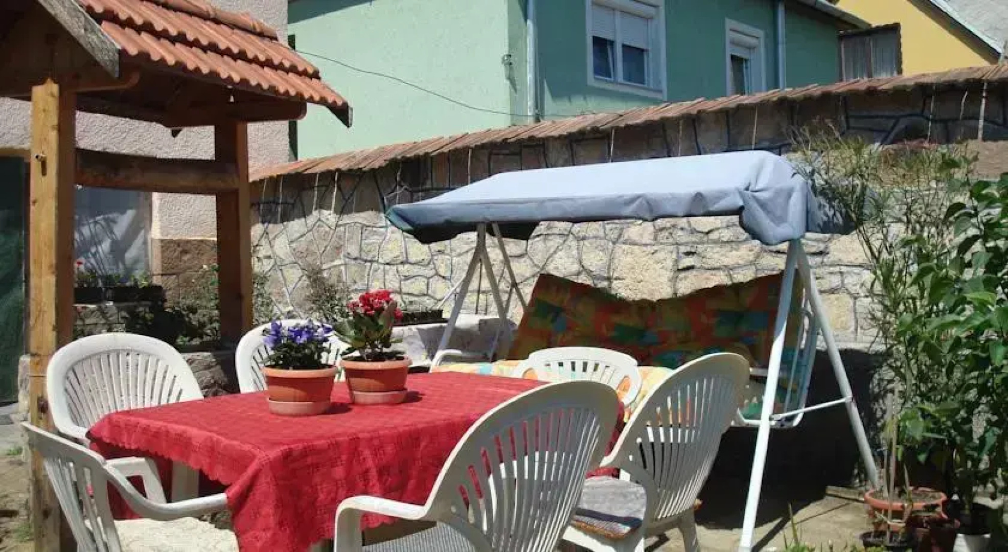 Sárga Tulipán Vendégház