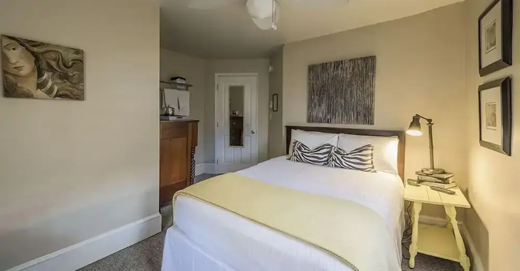 Rehoboth Guest House - Adults only