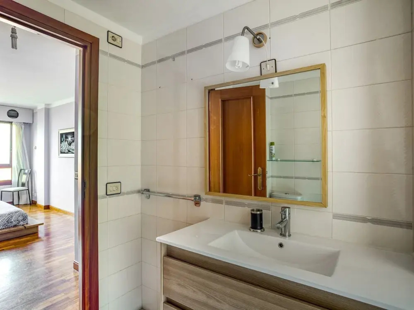 Cheerful Holiday Home in Santa Cruz near Sea Beach