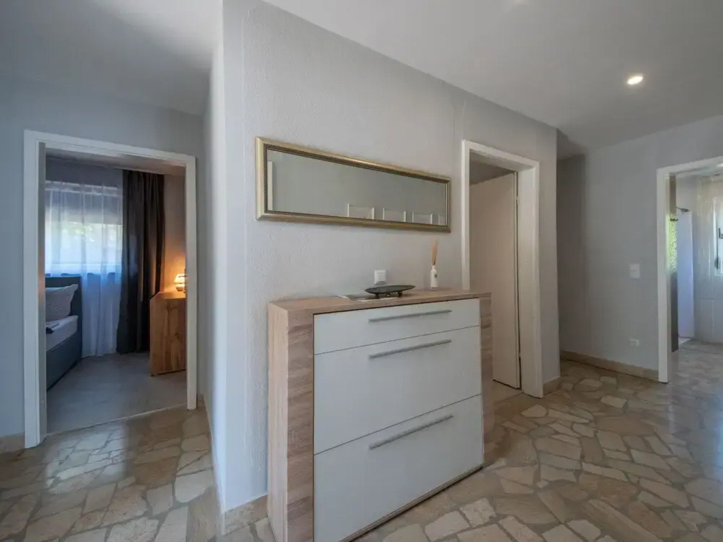 Laurus Tuli Evica in Tuli Evica