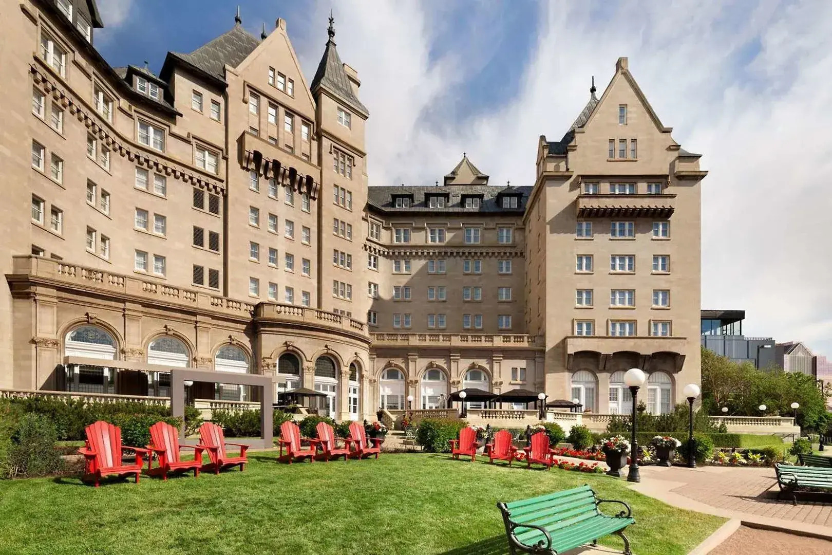 Fairmont Hotel Macdonald