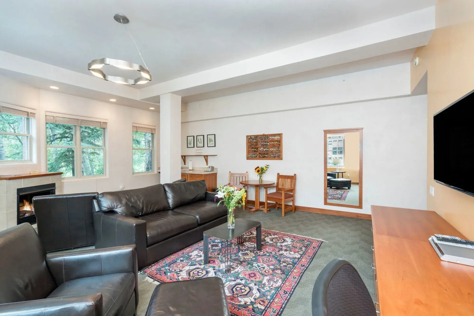 Camel's Garden Hotel