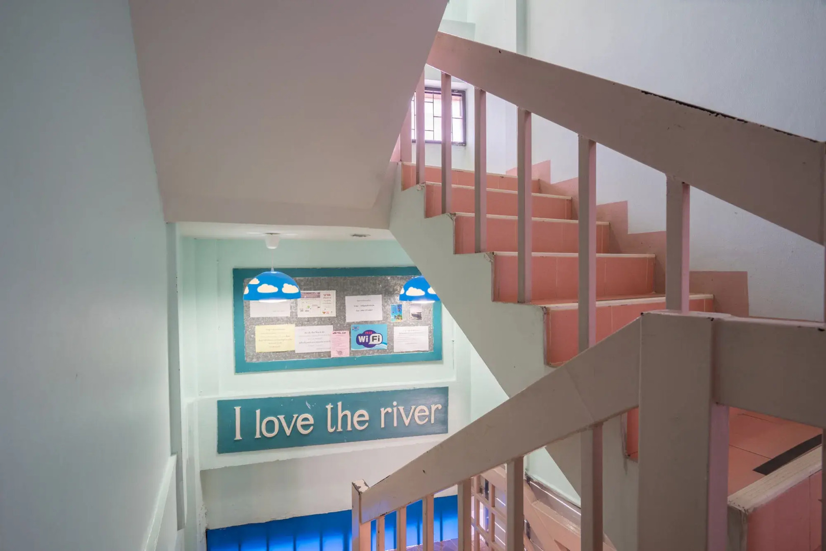 Bed by Boat Hotel & Apartment