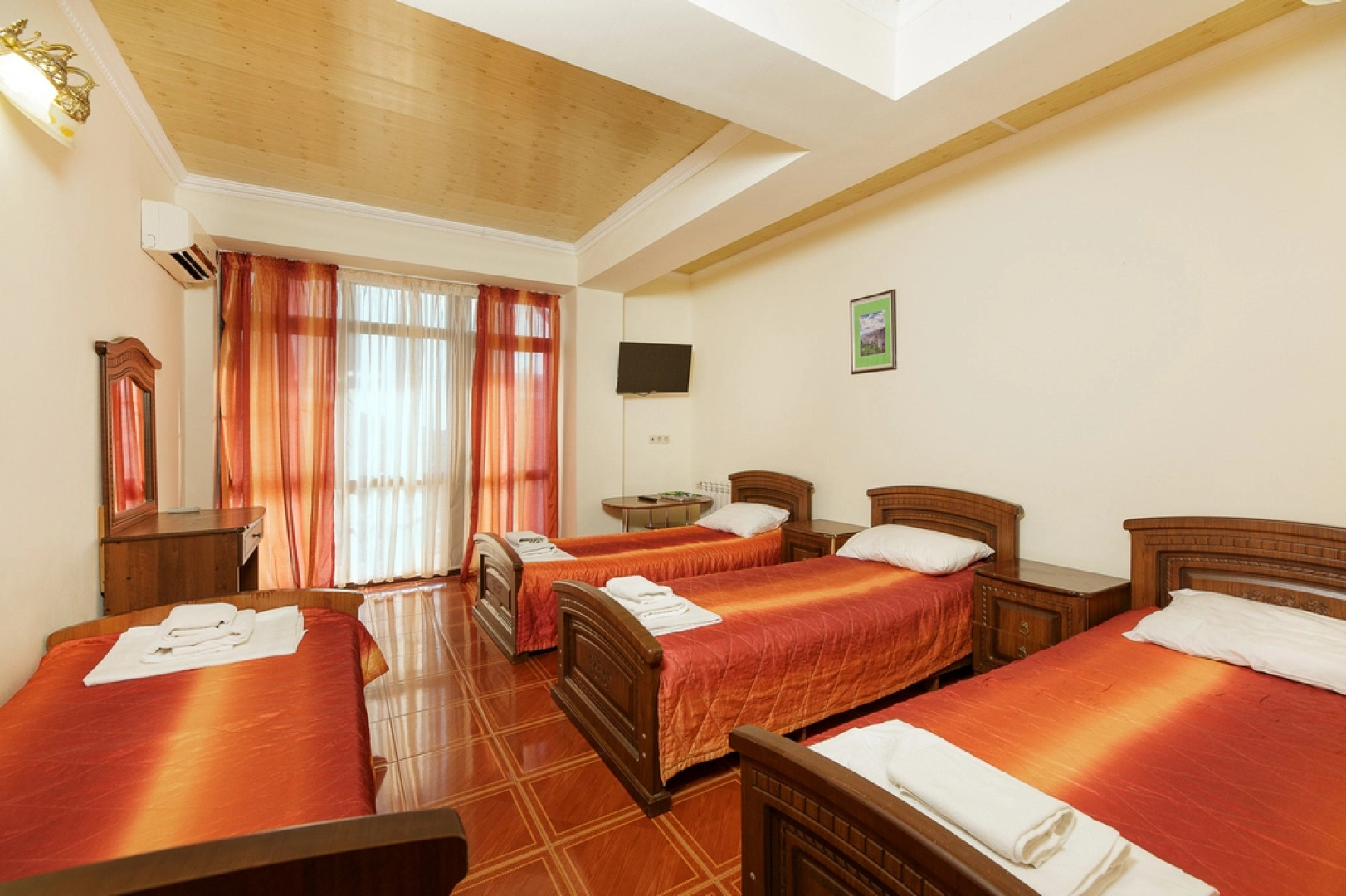 Островок (Отель Плаза Корпус №2)