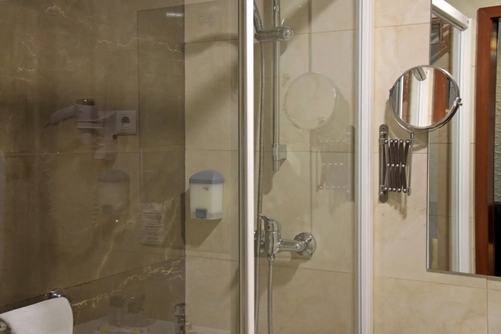 Отель WOT Porto Soul