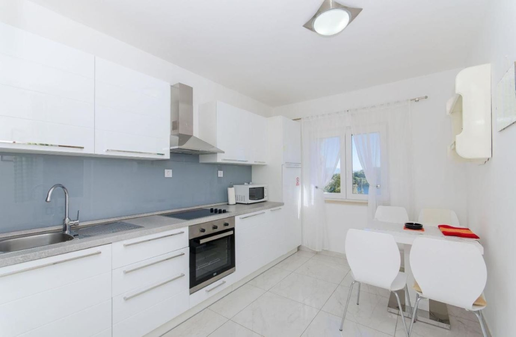 Apartment Lucija  - apartment with Pool: A1 Rogac, Island Solta