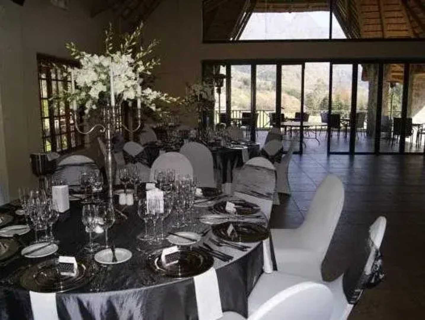 Champagne Castle Hotel