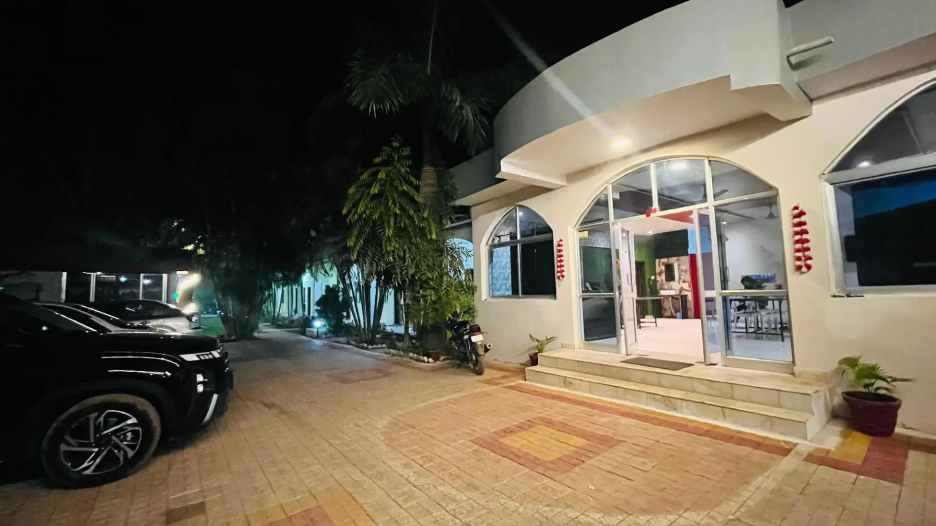 Golbro Tiger View Resort