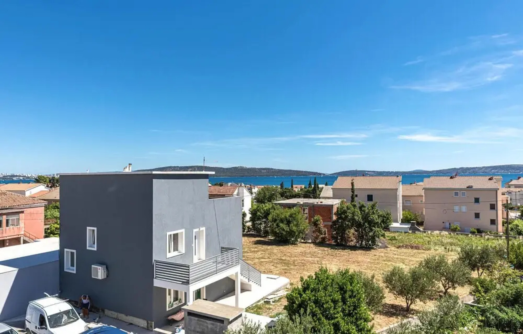 Beautiful Home in Kastel Kambelovac With Wifi and 3 Bedrooms