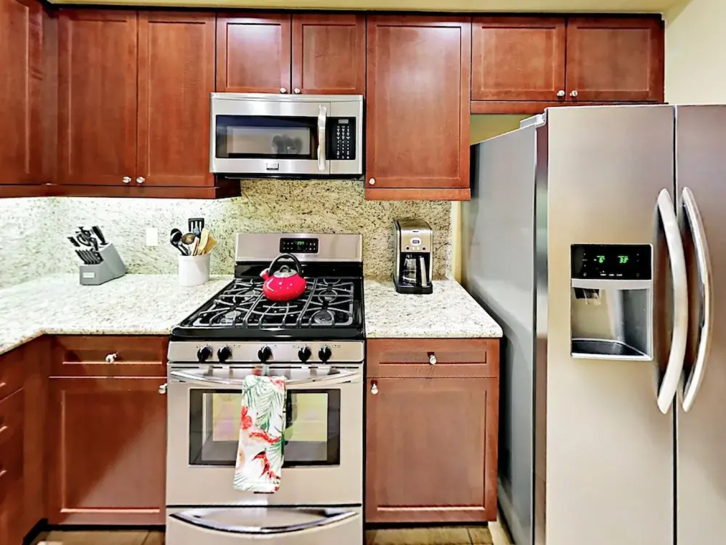 Gated Legacy - 3 Br Condo