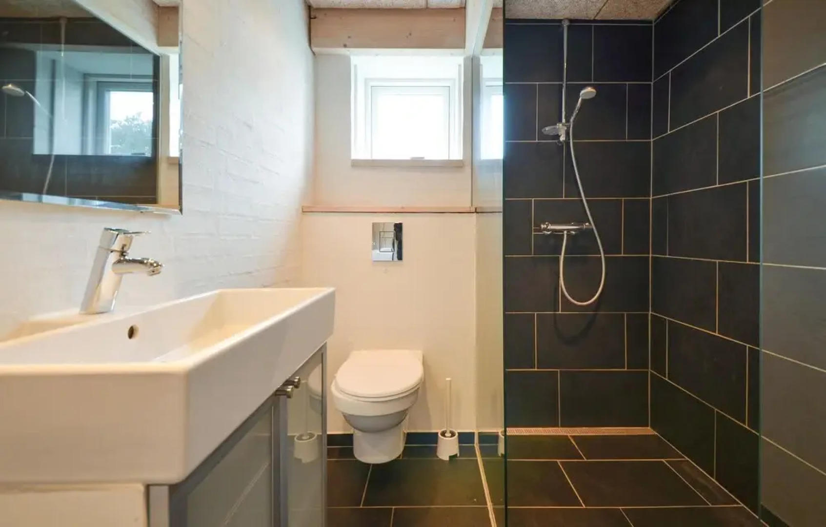 Amazing Home in Ebeltoft With 4 Bedrooms and Wifi