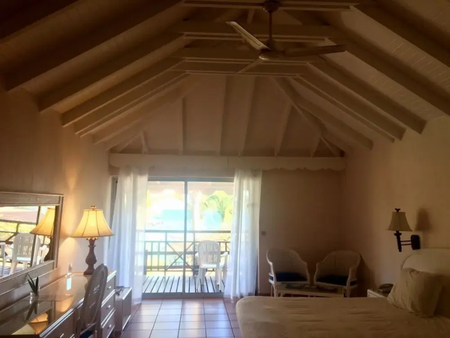 Captain Olivers Resort & Marina