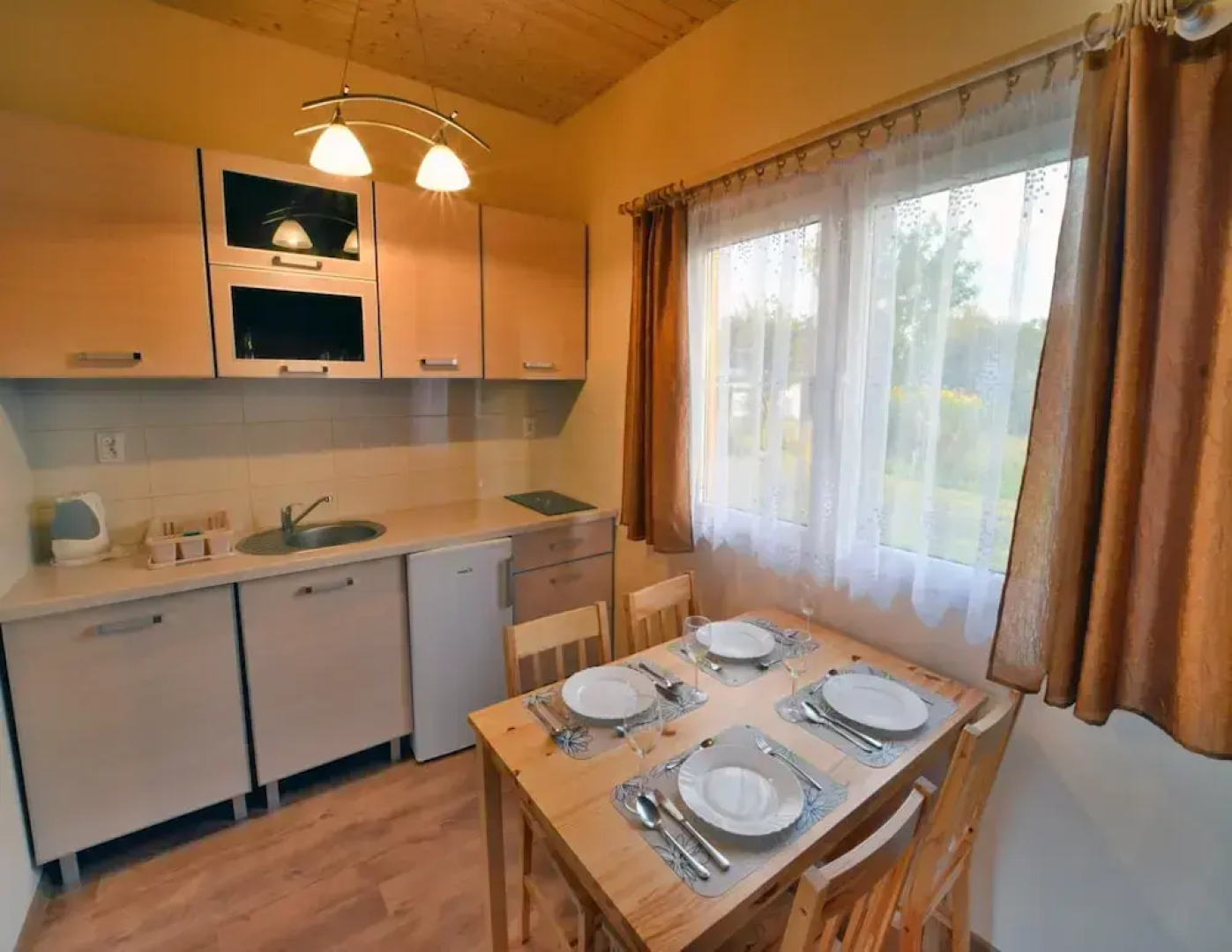 Comfortable Holiday Homes, Close to the sea