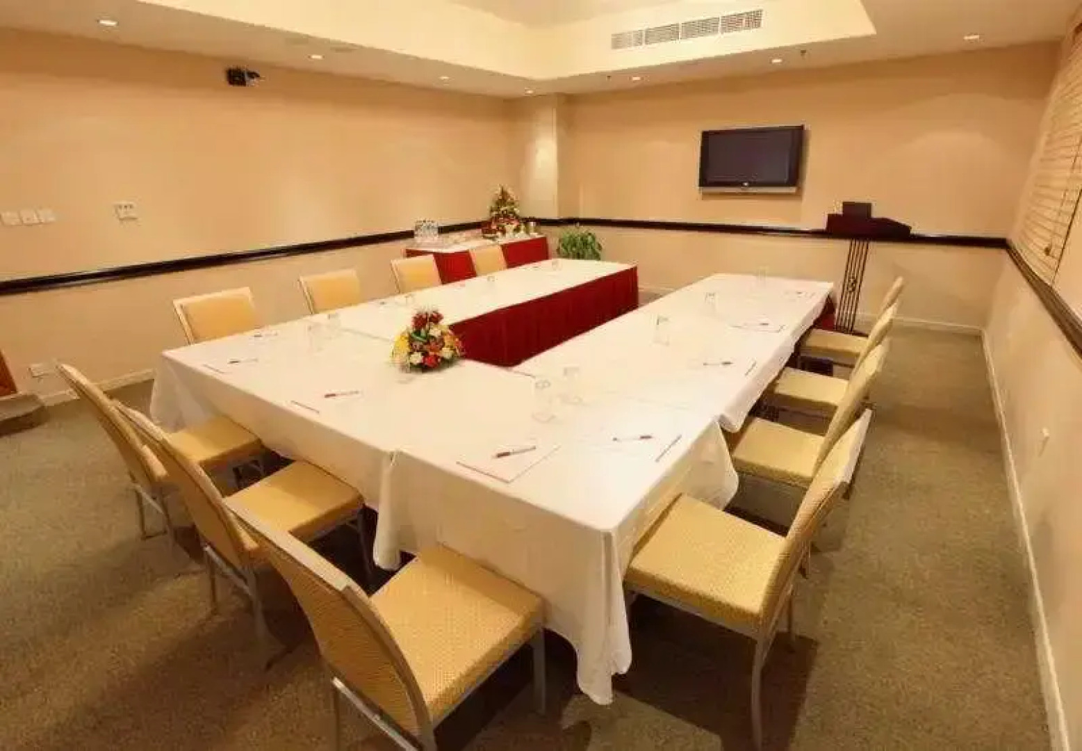 Xclusive Hotel Apartments