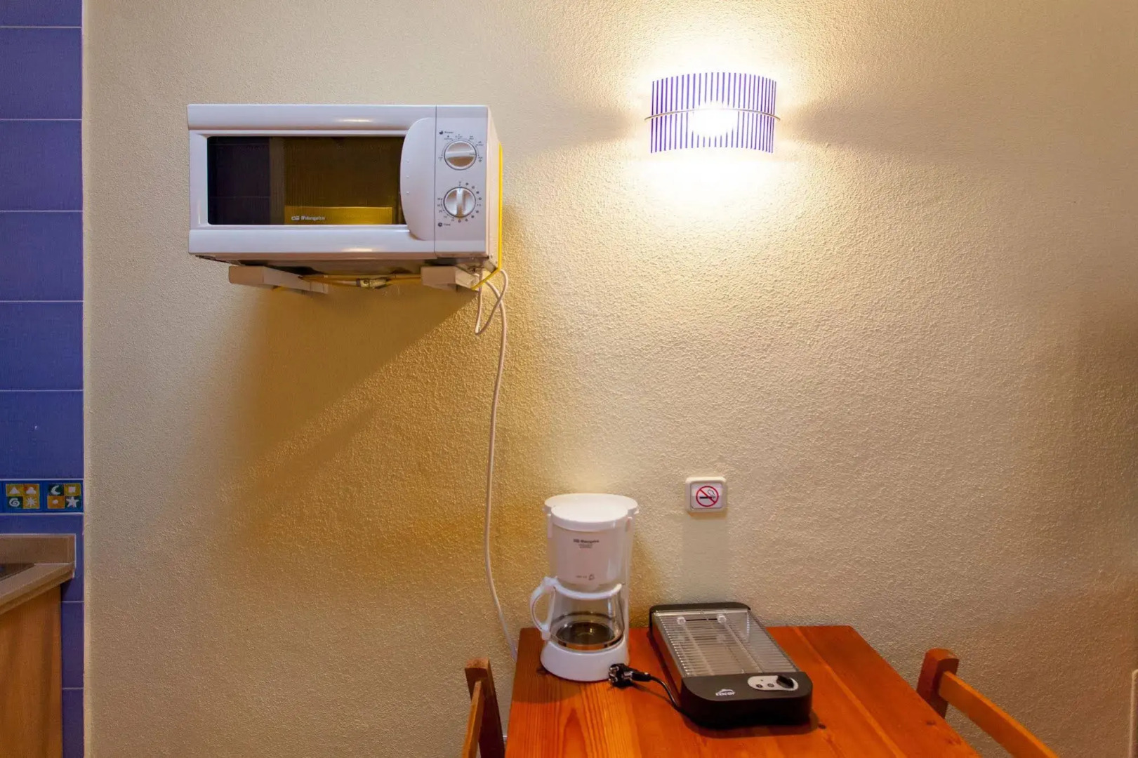 Ses Eufabietes Apartments & Restaurant