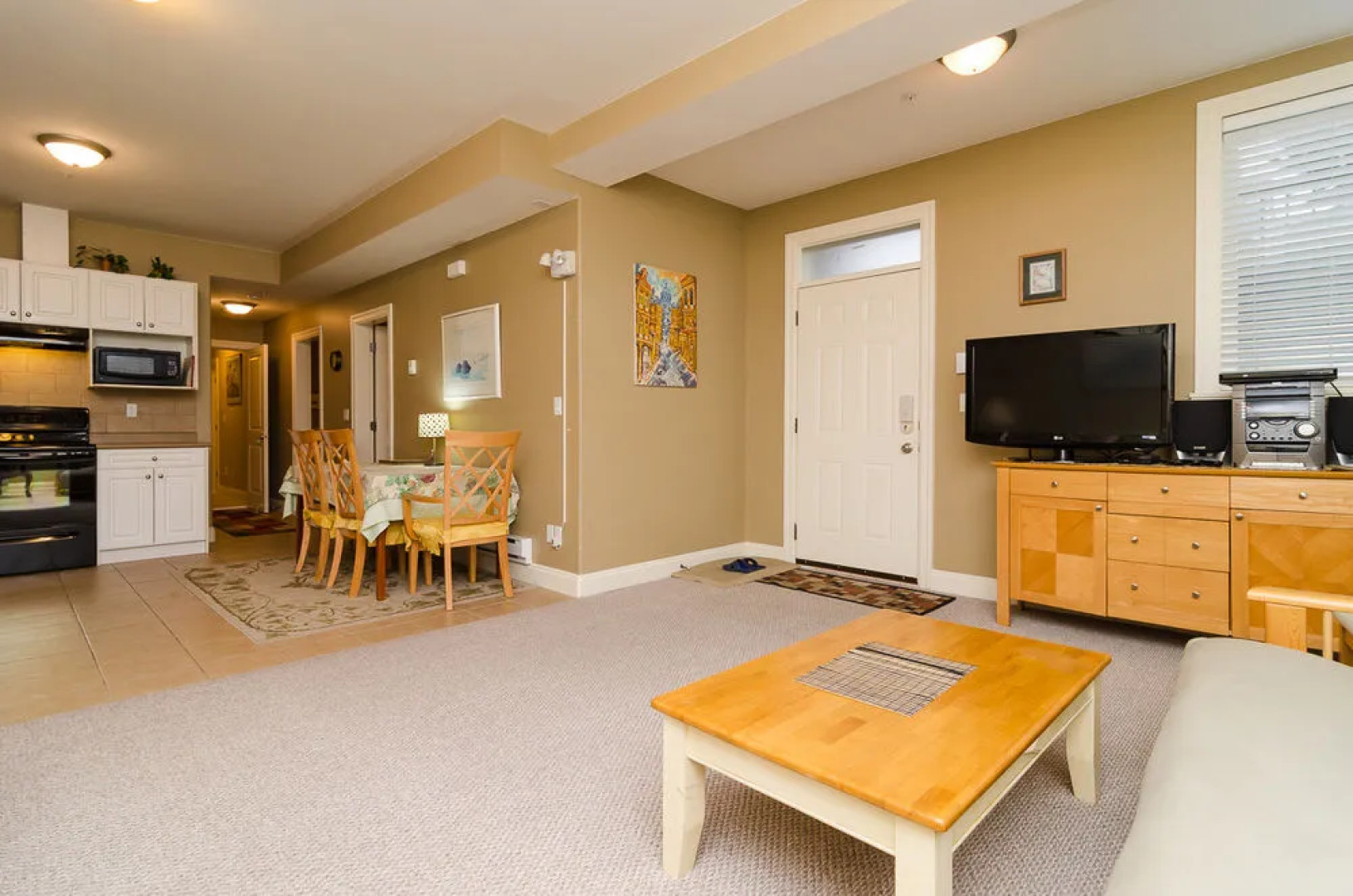 White Rock Beach Guest House