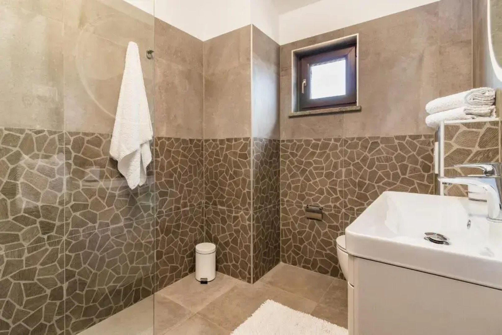 Charming villa Roma with private pool near Pula