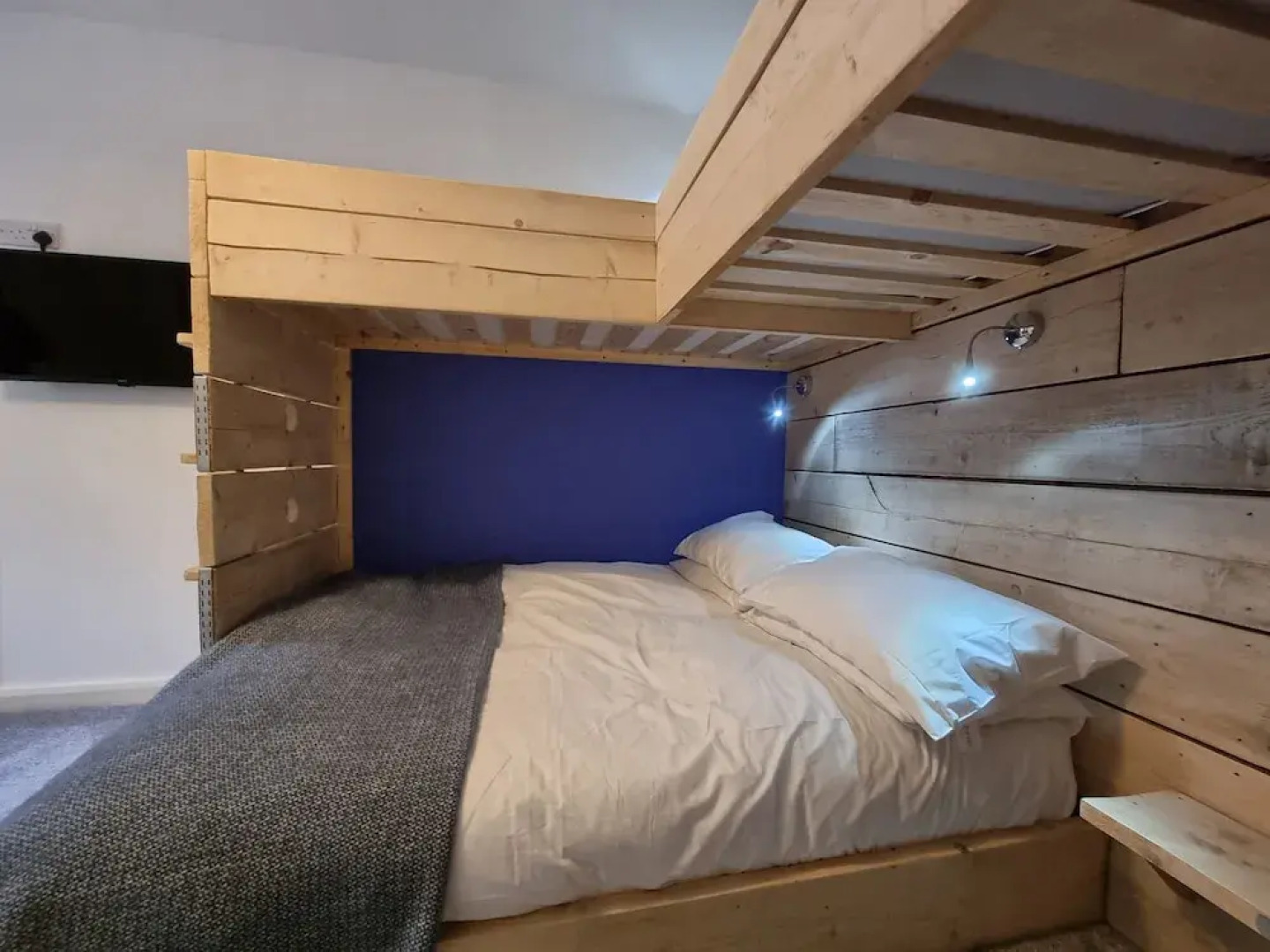 Cosy House in Eigionfa