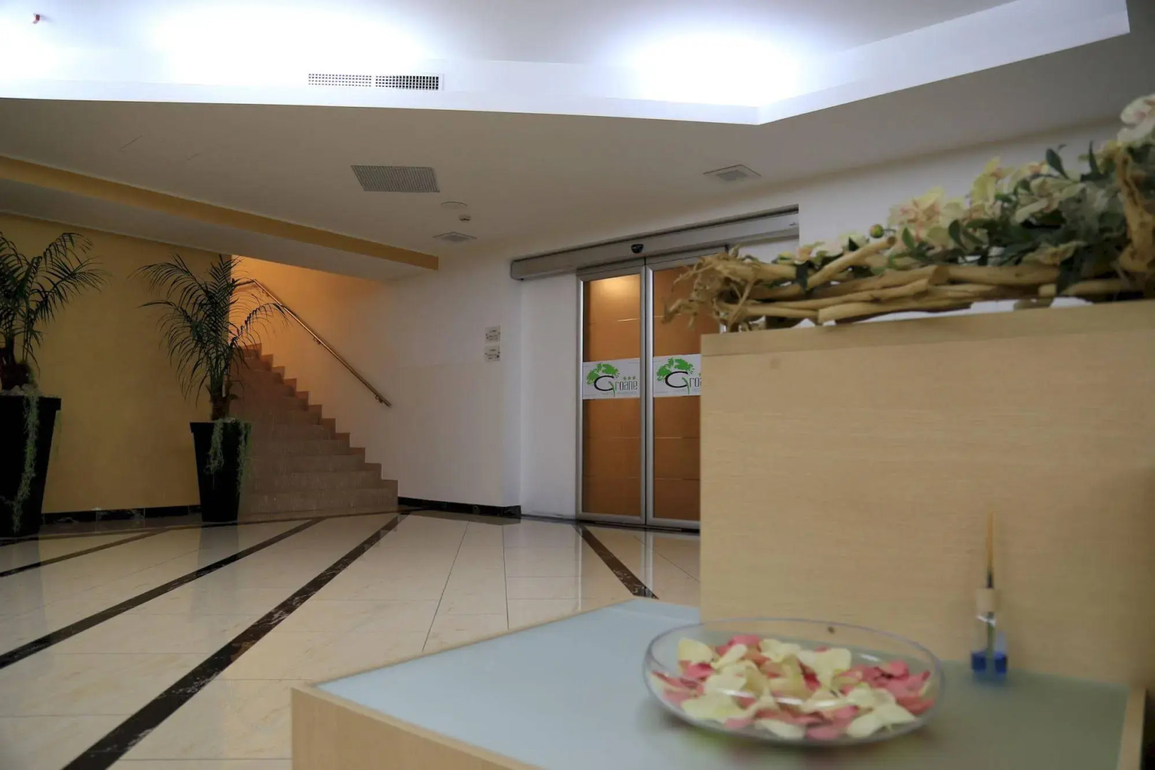 Groane Hotel Residence