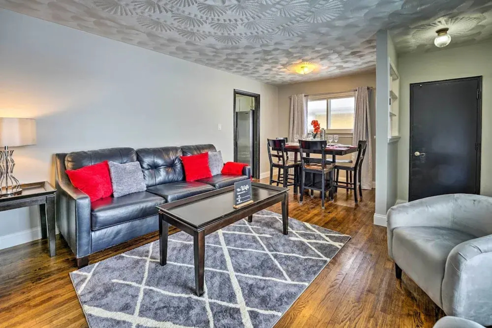 Westland Home w/ Yard ~ 20 Mi to Downtown Detroit!