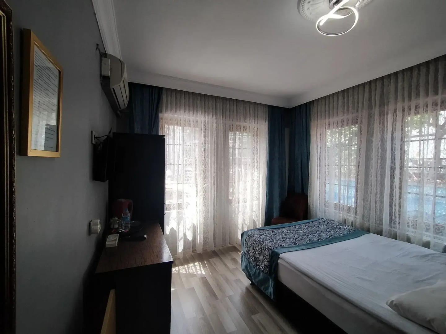 Şehrizade Konakları