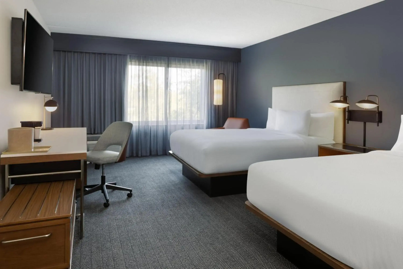 Courtyard by Marriott Edison Woodbridge