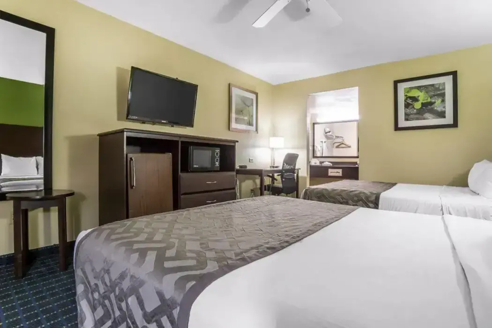 Rodeway Inn & Suites Needles