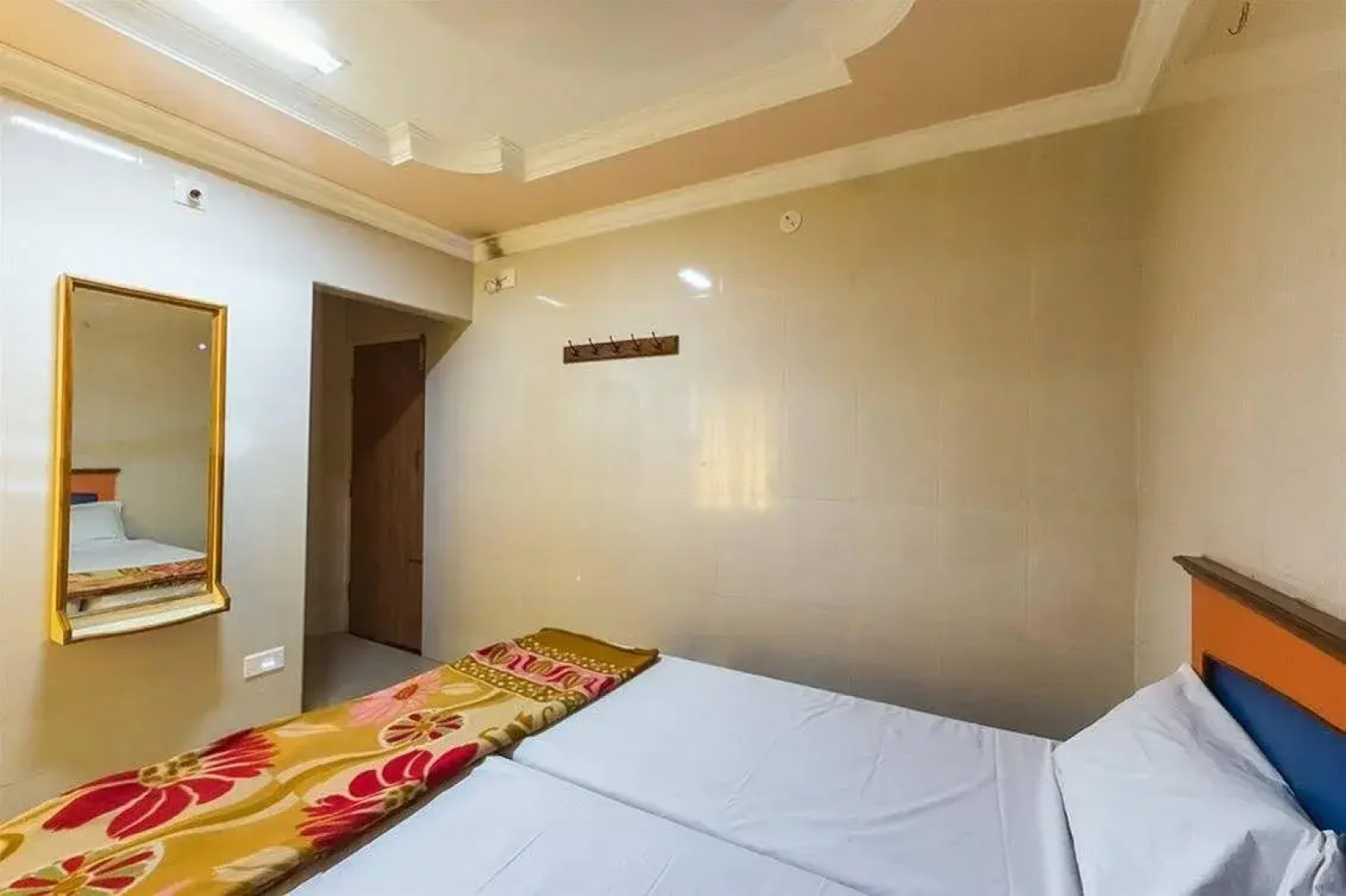 KVR Deluxe Residency