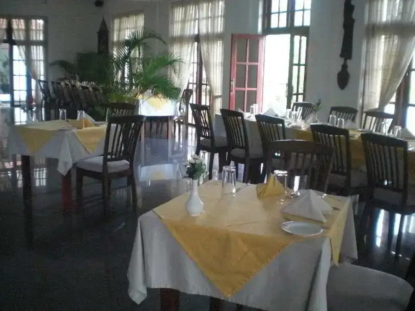 Hotel Yapahuwa Paradise