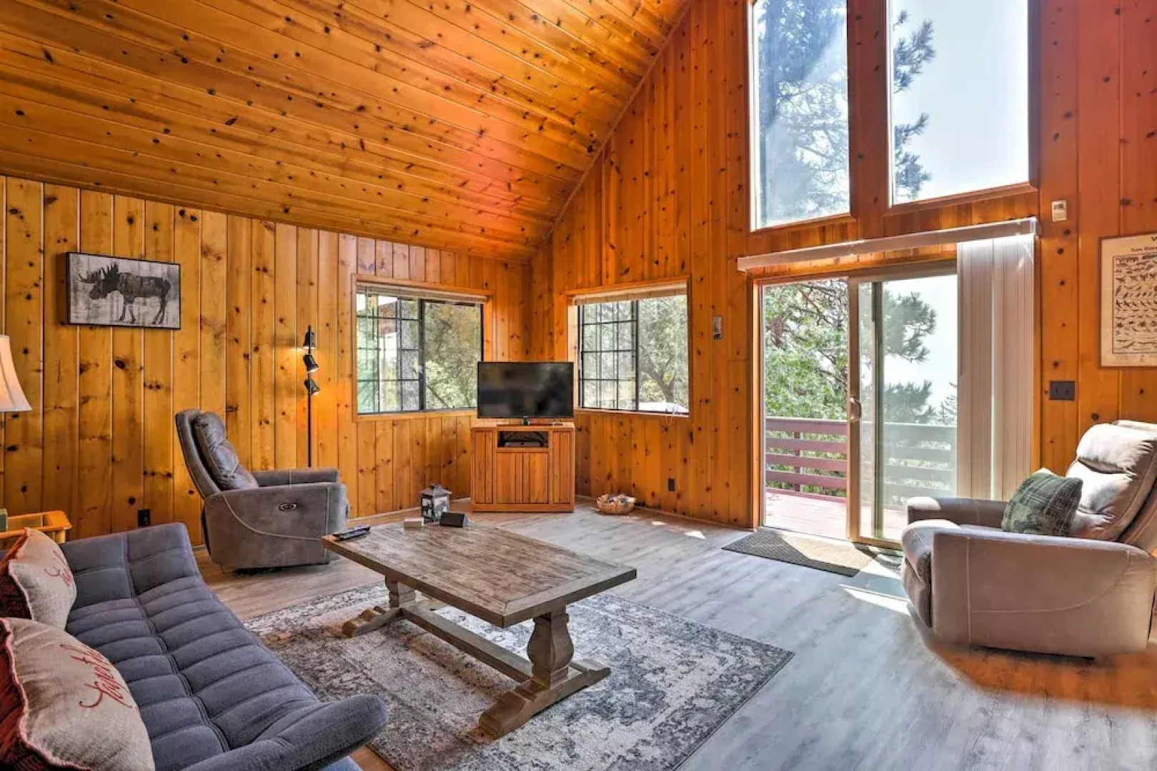 A-frame Cali Cabin w/ Unobstructed Valley Views!