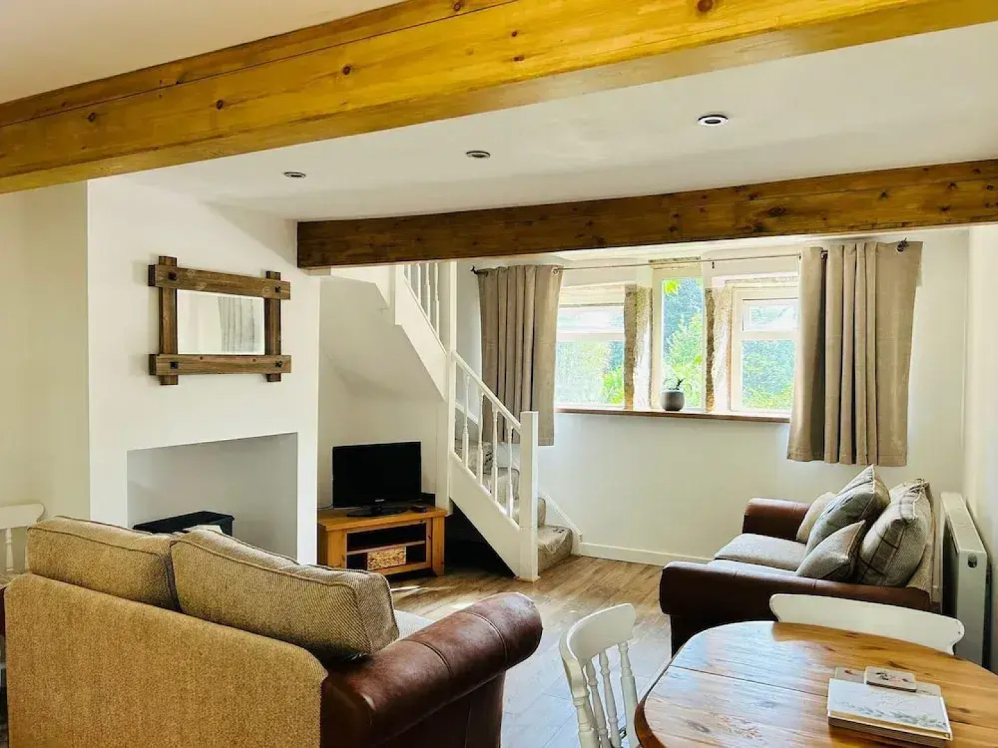 Cozy Cottage in Mytholmroyd nr Hebden Bridge