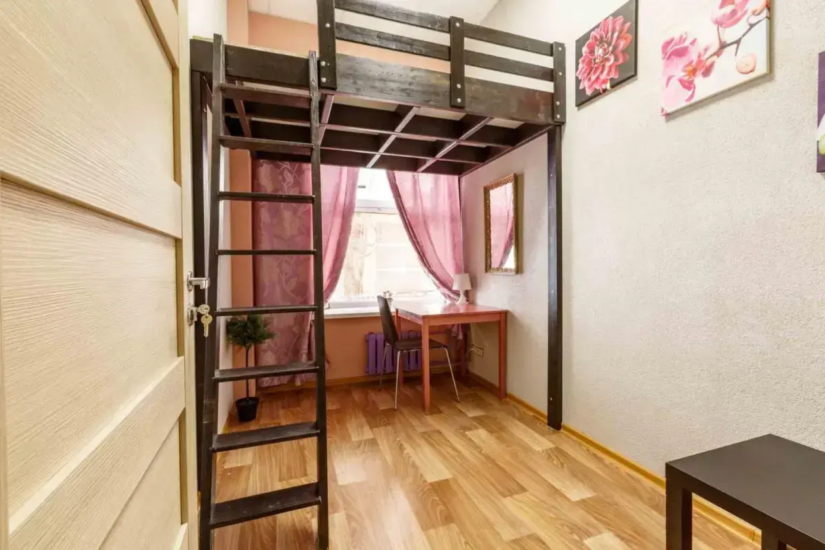 YO! Hostels (Ё Хостелс)