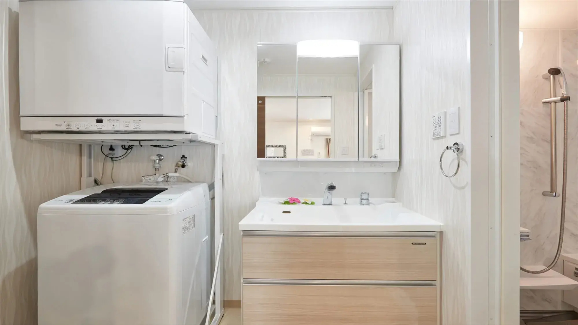 The Pool Resort Villa Hasta Manana