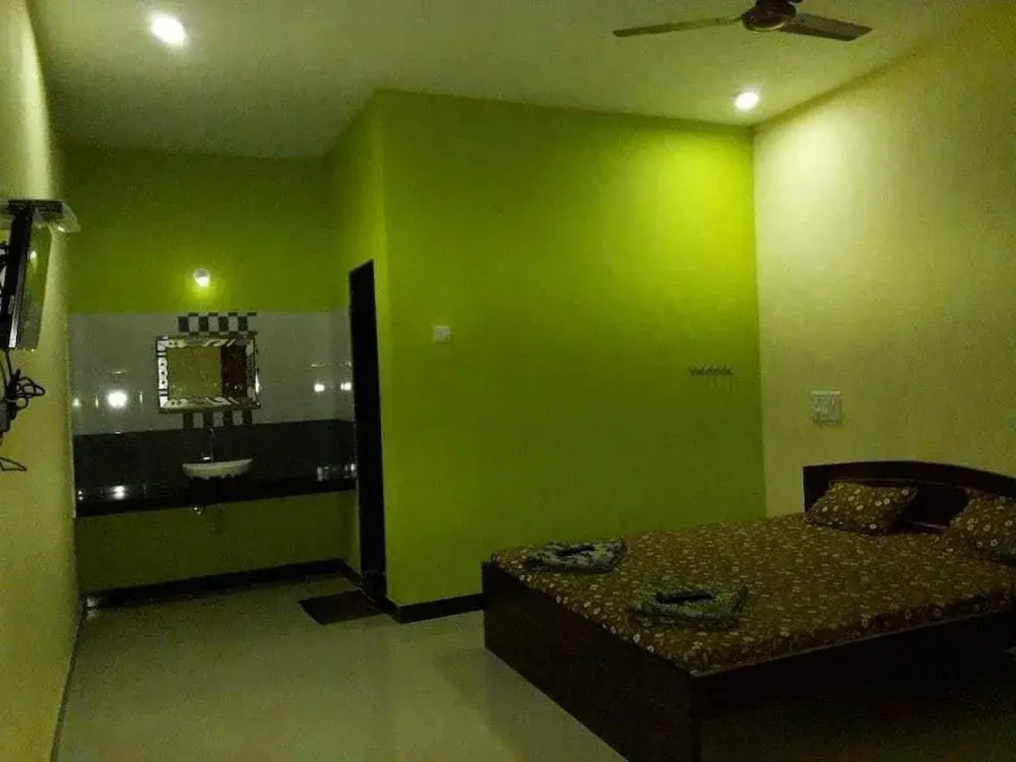 Aashirwad Paying Guest House