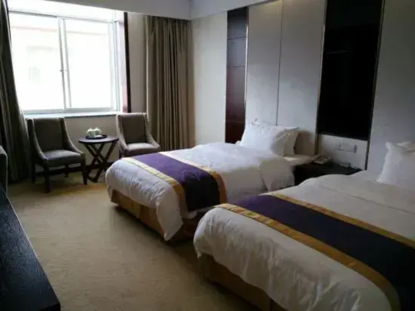 Qiubei Chuanyu Hotel