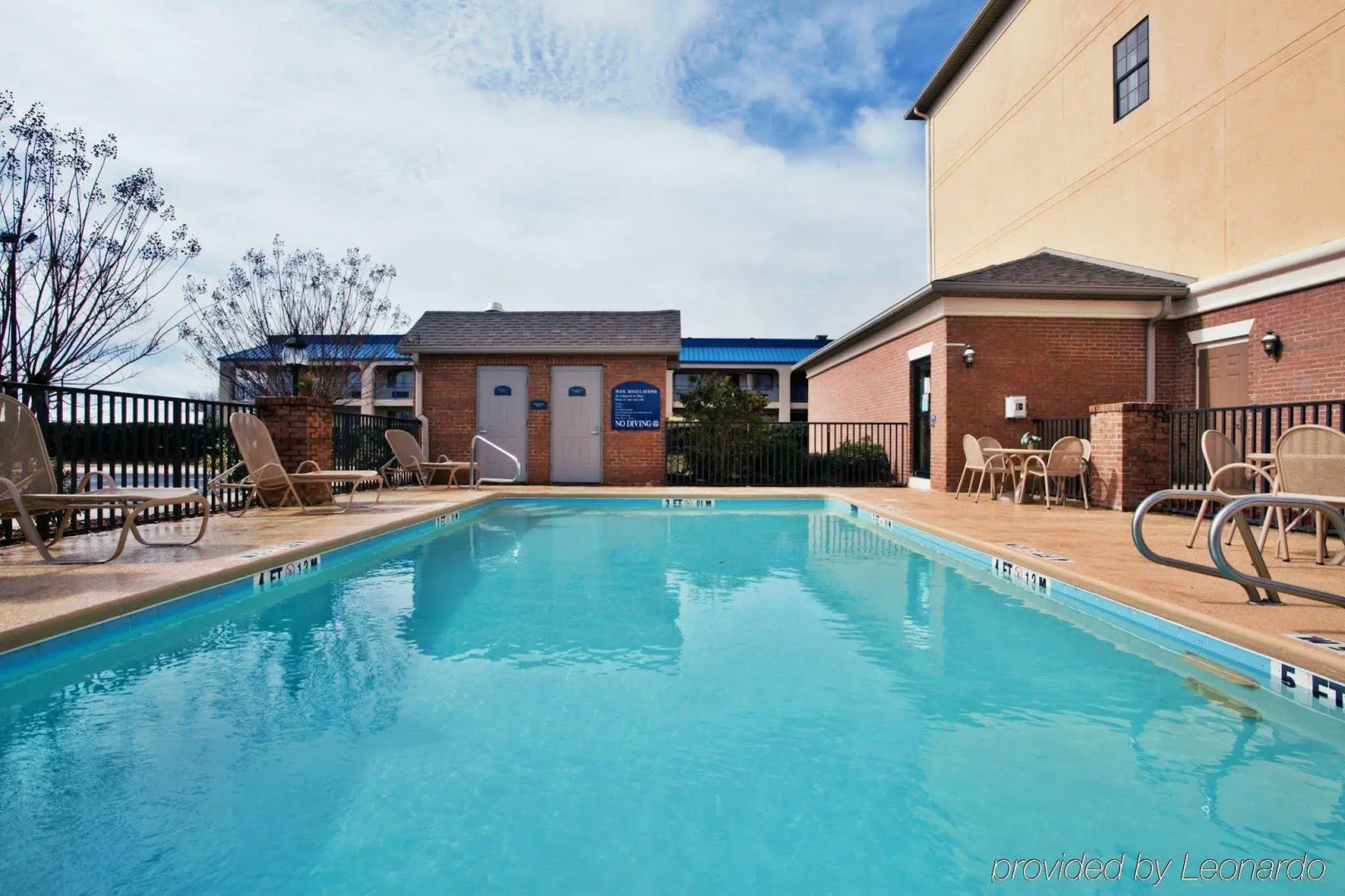 Holiday Inn Express & Suites Byron by IHG