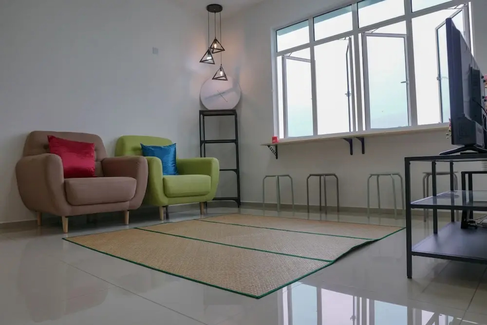 The Khailily's Guest