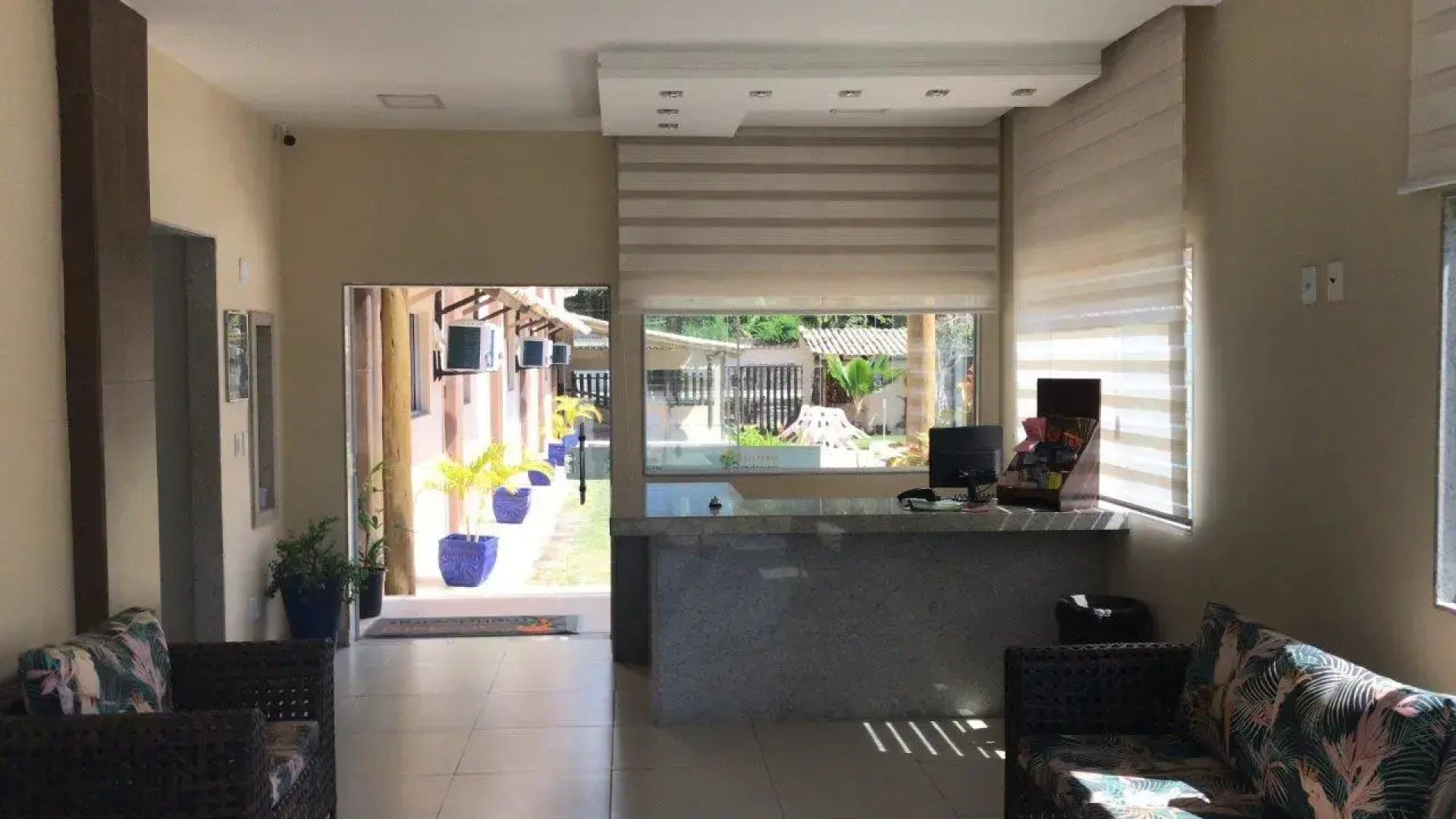 Hotel Amendoeiras Praia