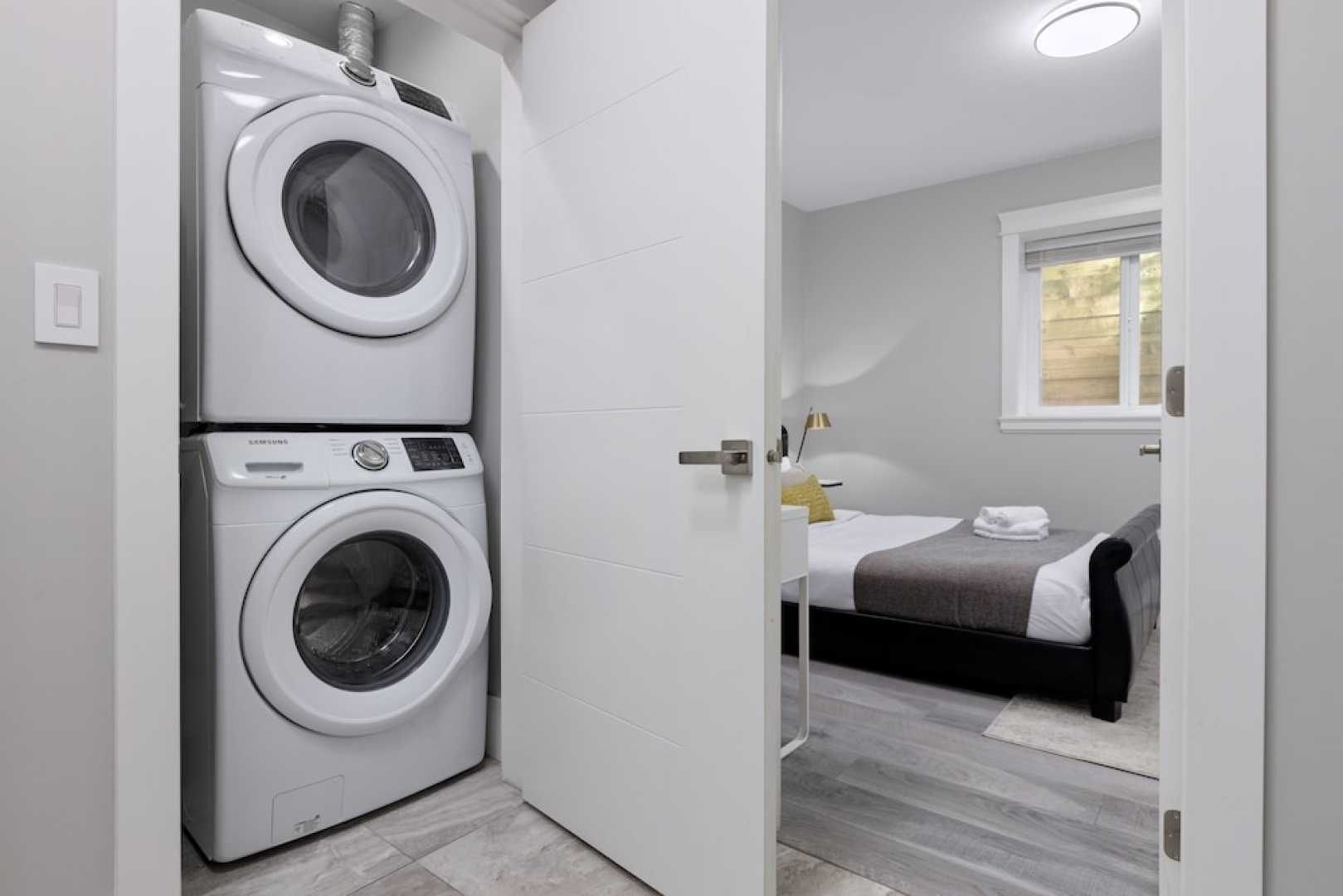 11058 - 83A Bsmnt Suite