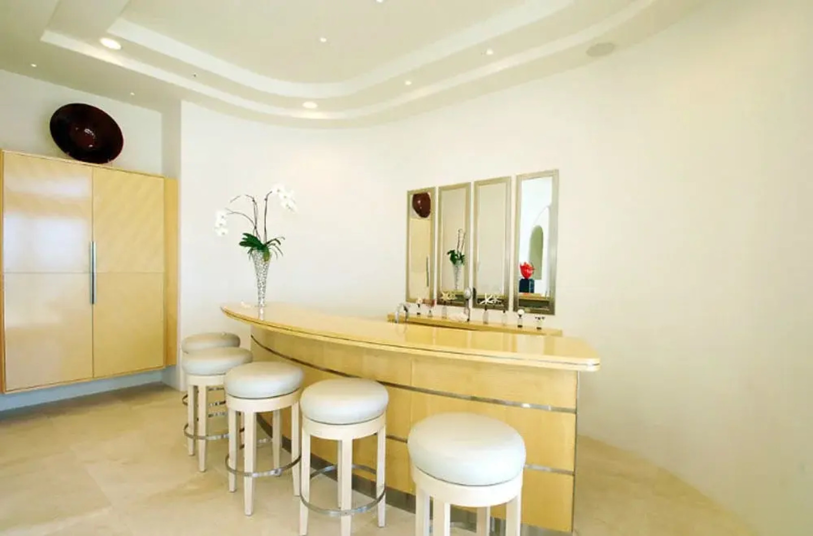 Malibu Spectacular Ocean View Mansion