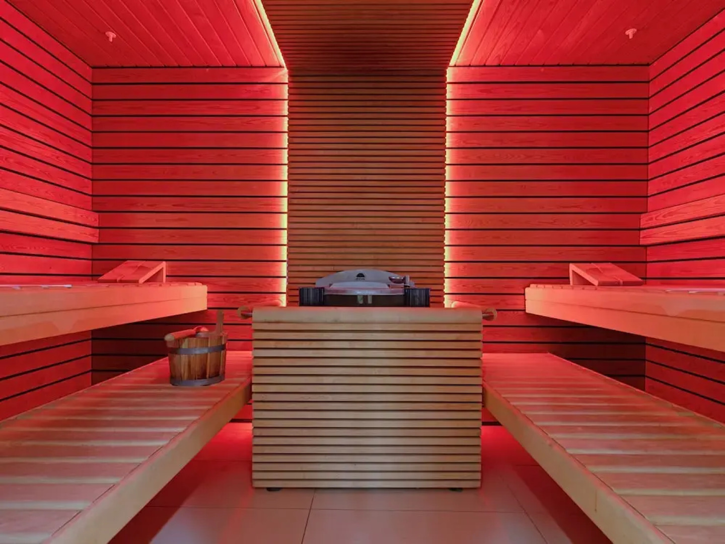 Swiss-Chalet Merlischachen - Historik Chalet-Hotel Lodge